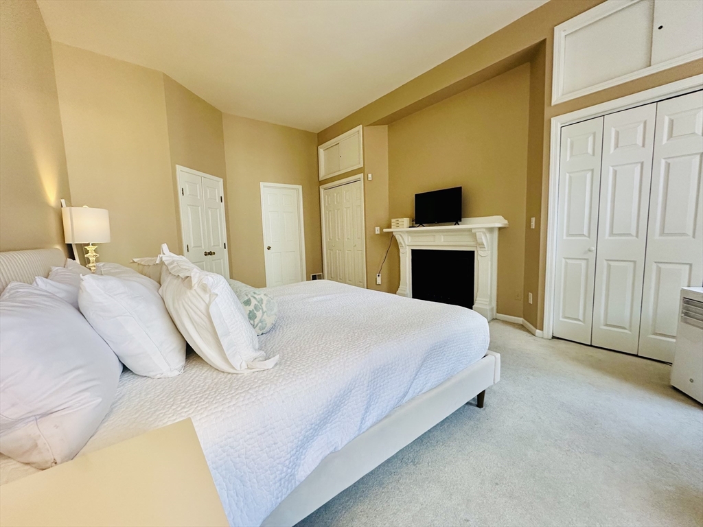 2 bed, 2 bath apartment for rent at 333 Beacon St Unit 3, Back Bay — photo 12 of 19