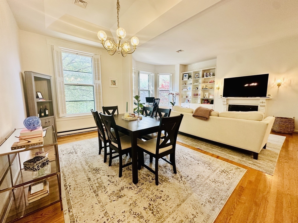 2 bed, 2 bath apartment for rent at 333 Beacon St Unit 3, Back Bay — photo 4 of 19