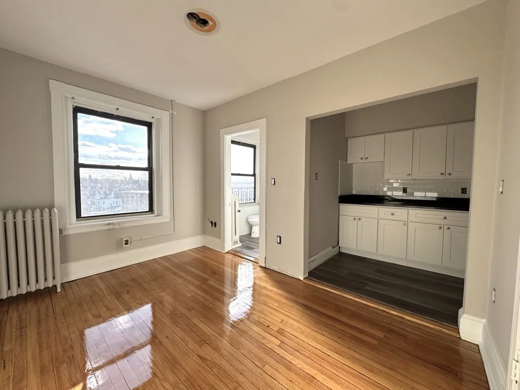 Studio bed, 1 bath apartment for rent at 333 Broadway Unit 34, Winter Hill