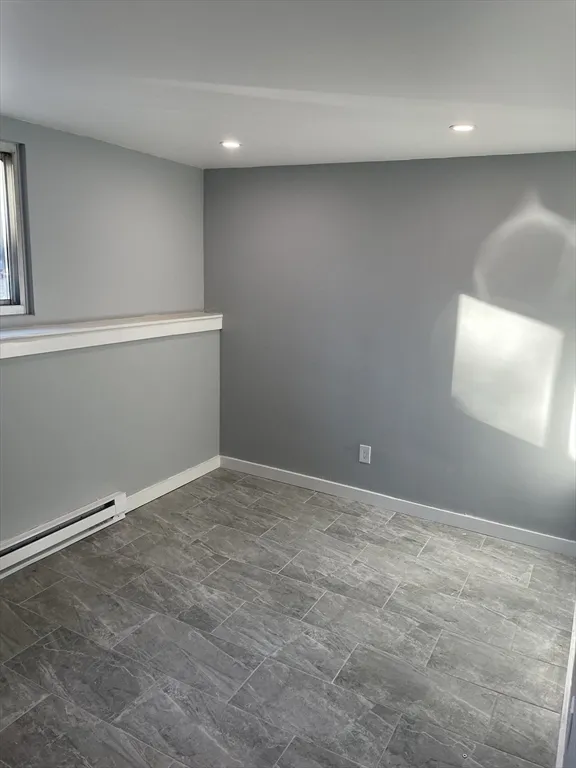 1 bed, 1 bath apartment for rent at 333 Central St Unit 1H, Saugus — photo 4 of 8