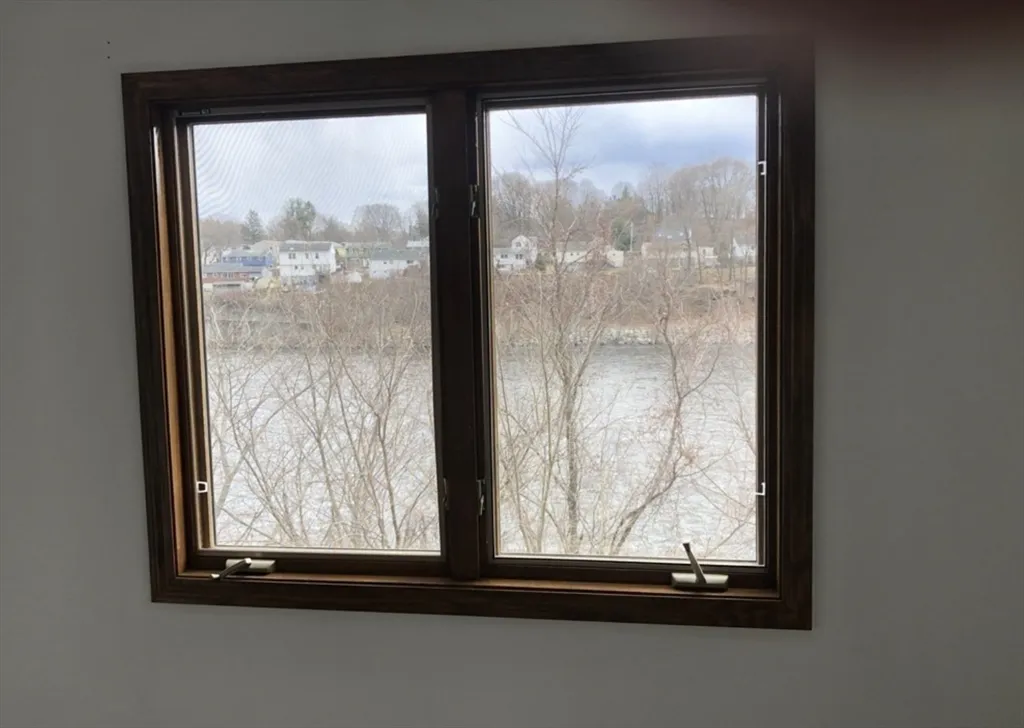 2 bed, 1 bath apartment for rent at 333 First Street Boulevard Unit 312, Centralville — photo 4 of 20