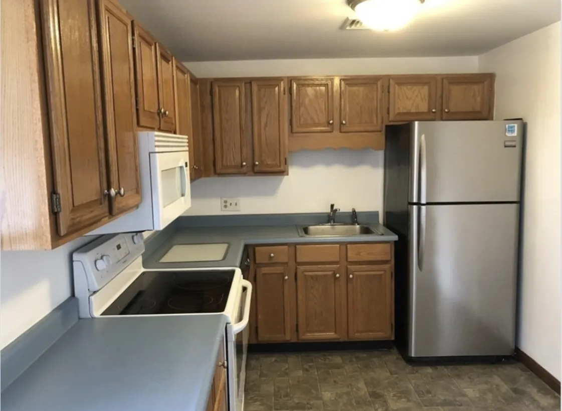 2 bed, 1 bath apartment for rent at 333 First Street Boulevard Unit 312, Centralville — photo 16 of 20