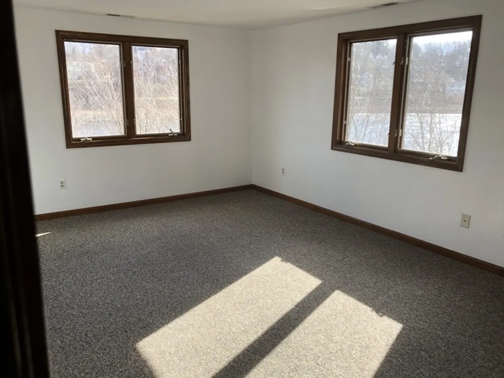 2 bed, 1 bath apartment for rent at 333 First Street Boulevard Unit 312, Centralville — photo 7 of 20
