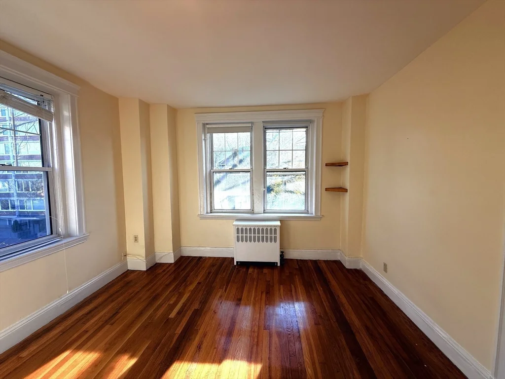 2 bed, 1 bath apartment for rent at 333 Harvard St Unit 4, Mid-Cambridge — photo 6 of 12