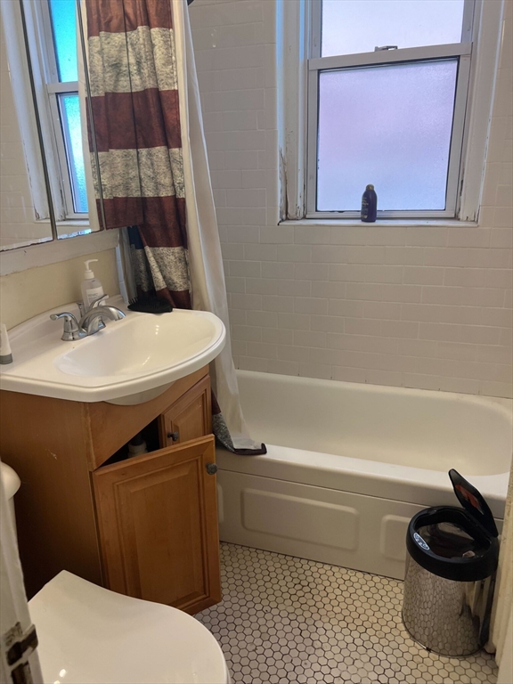 2 bed, 1 bath apartment for rent at 333 Harvard St Unit 4A, Mid-Cambridge — photo 3 of 5