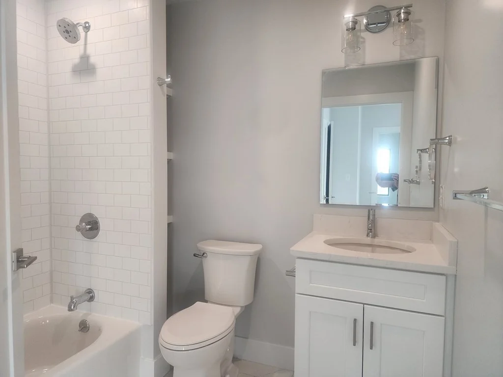 2 bed, 1 bath apartment for rent at 333 Lee Burbank Hwy Unit 1-1, Revere — photo 6 of 14