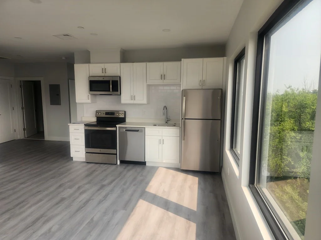 2 bed, 1 bath apartment for rent at 333 Lee Burbank Hwy Unit 2-3, Revere — photo 2 of 12