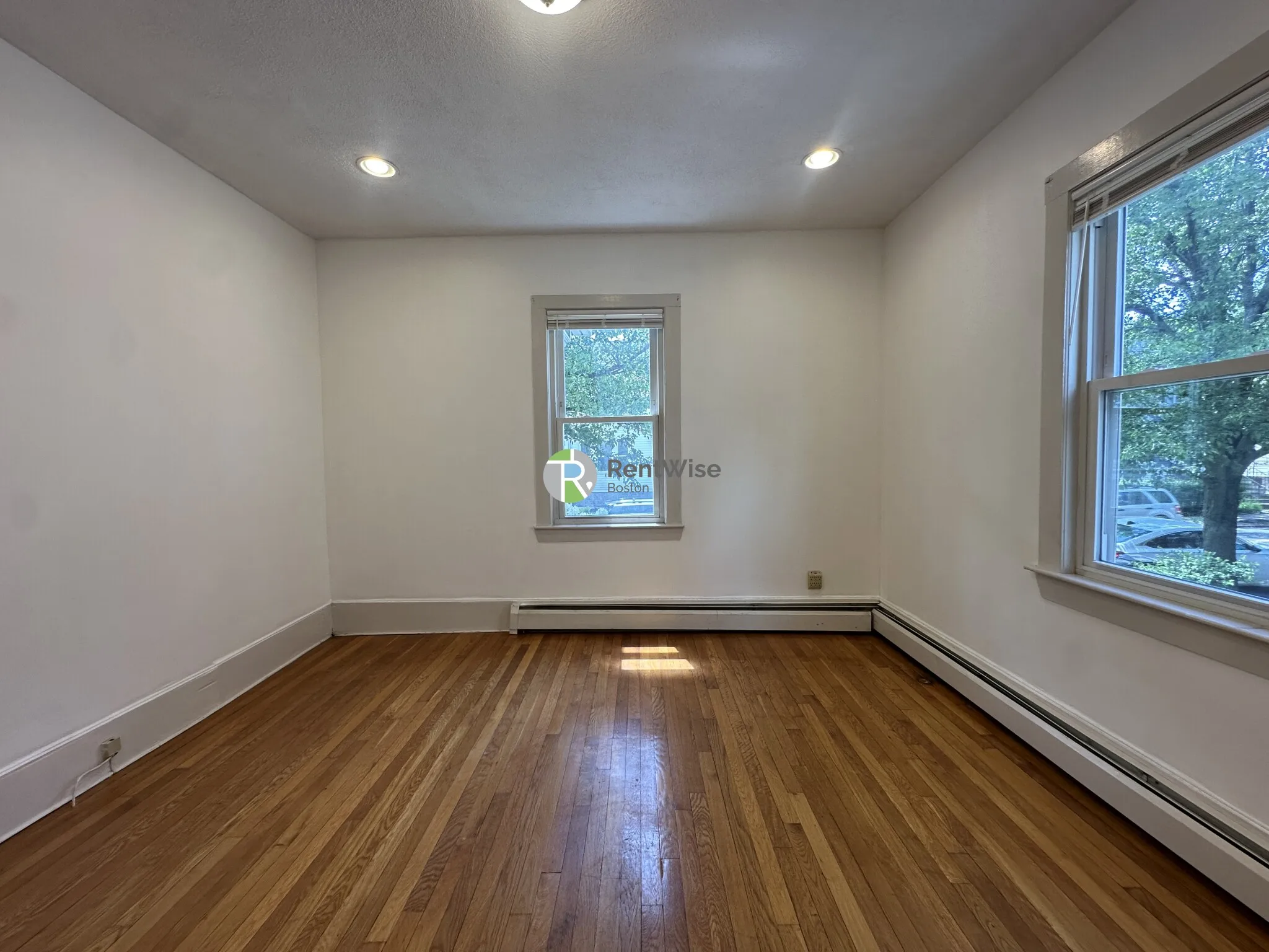 1 bed, 1 bath apartment for rent at 333 Medford St Unit 1, Malden — photo 3 of 13