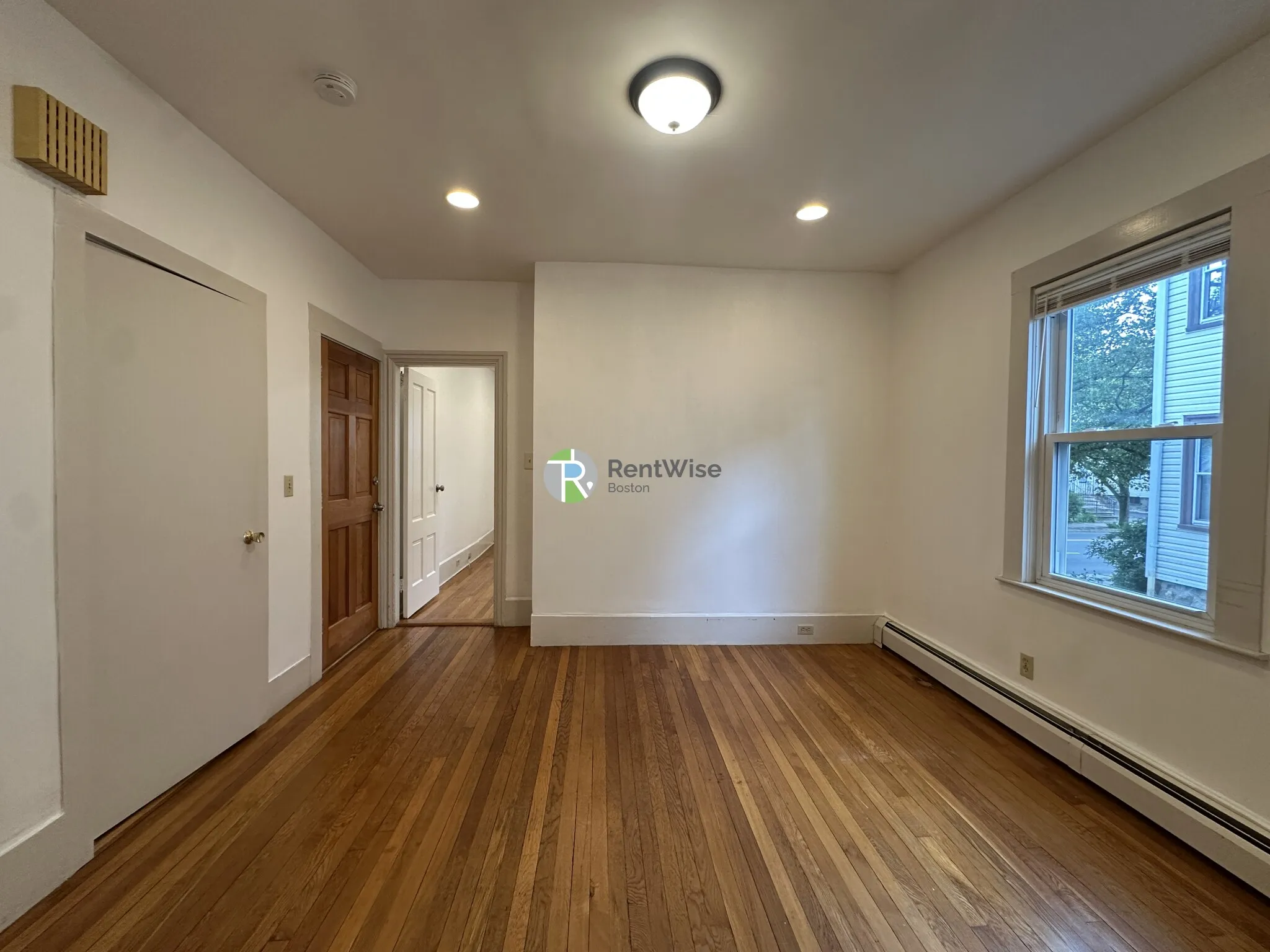 1 bed, 1 bath apartment for rent at 333 Medford St Unit 1, Malden — photo 5 of 13