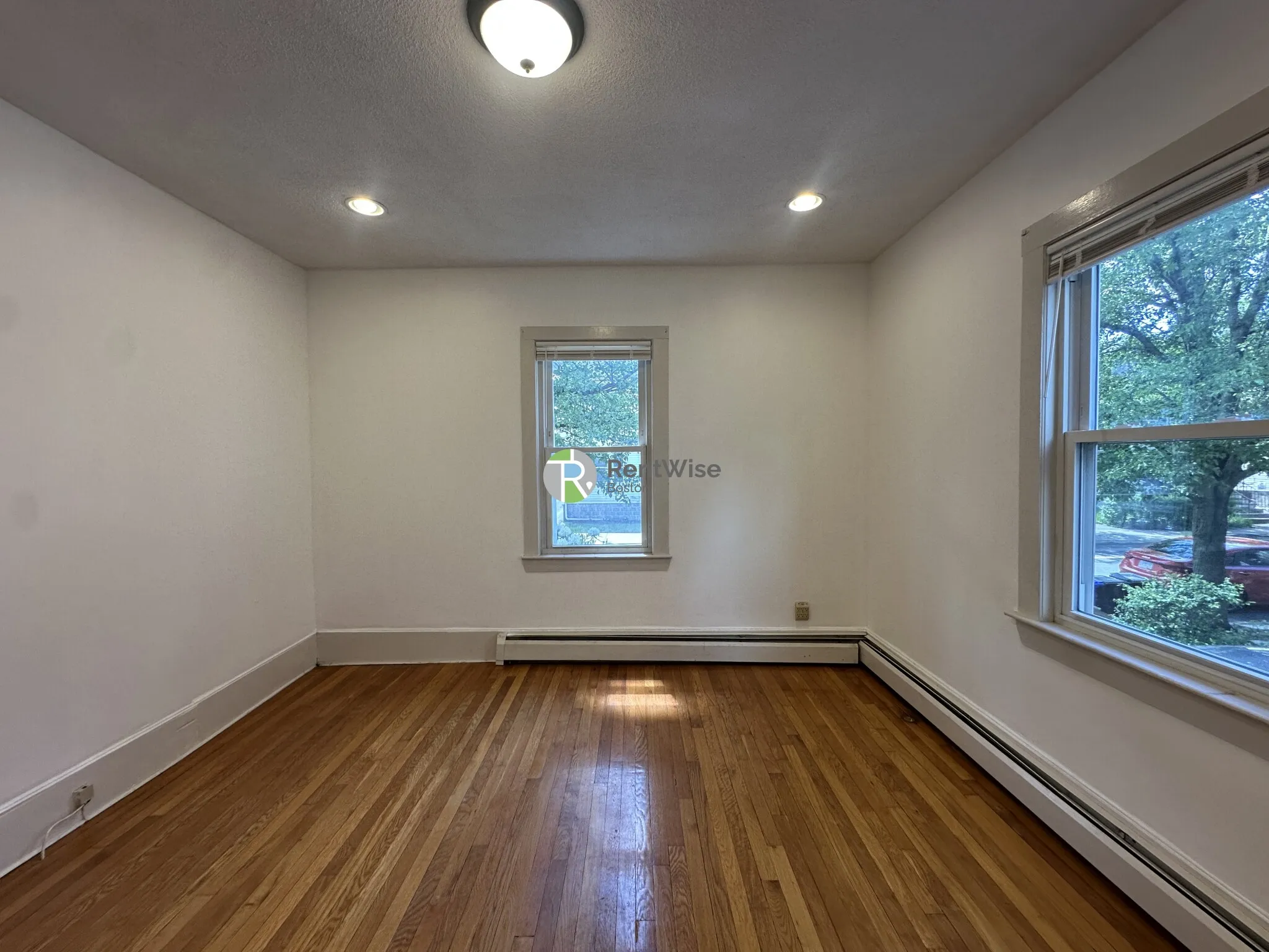 1 bed, 1 bath apartment for rent at 333 Medford St Unit 1, Malden — photo 2 of 13