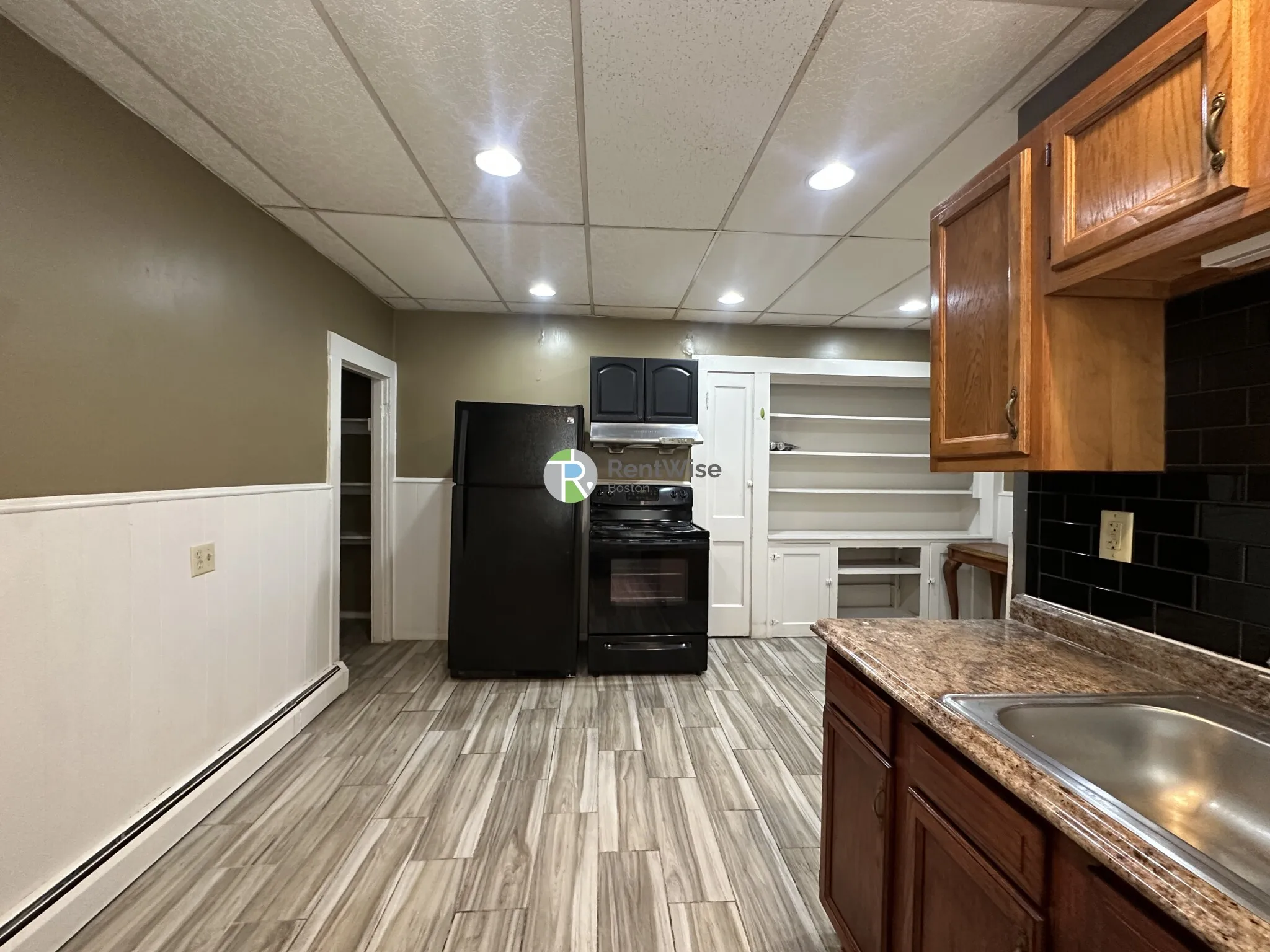 1 bed, 1 bath apartment for rent at 333 Medford St Unit 1, Malden — photo 11 of 13