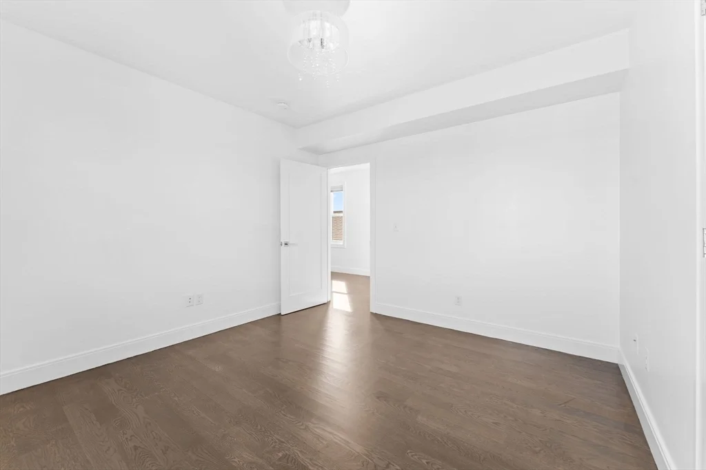 3 bed, 2 bath apartment for rent at 333 W 3rd St Unit 2, South Boston — photo 9 of 14