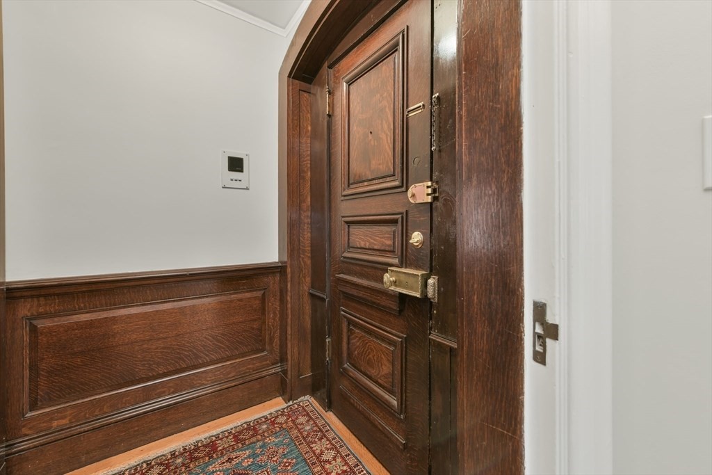 1 bed, 1 bath apartment for rent at 334 Beacon St Unit 9, Back Bay — photo 13 of 18