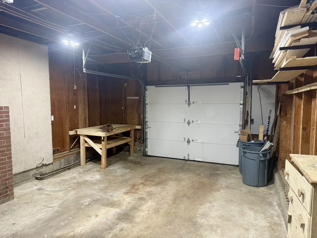 2 bed, 1 bath apartment for rent at 334 Bedford St Unit 1, Lakeville — photo 25 of 27