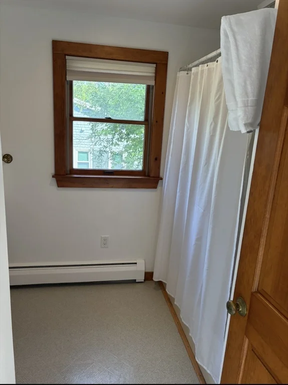 1 bed, 1 bath apartment for rent at 334 Granite St, Folly Cove — photo 17 of 19