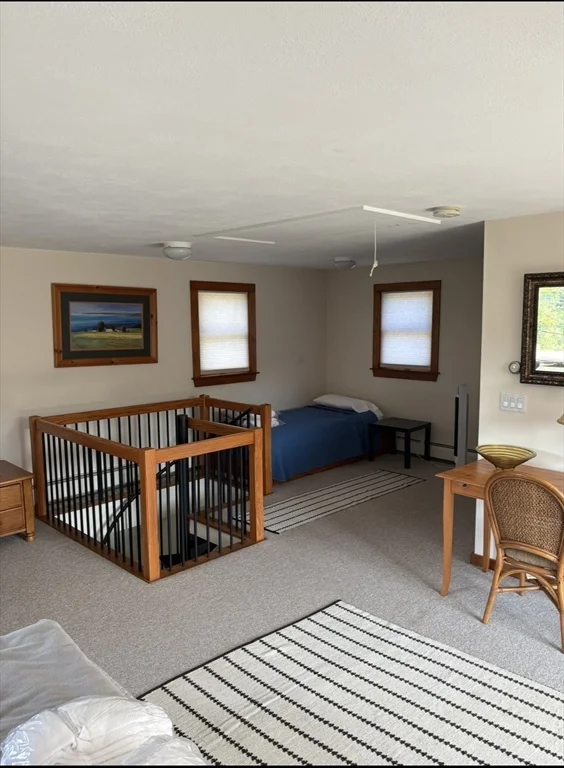 1 bed, 1 bath apartment for rent at 334 Granite St, Folly Cove — photo 12 of 19