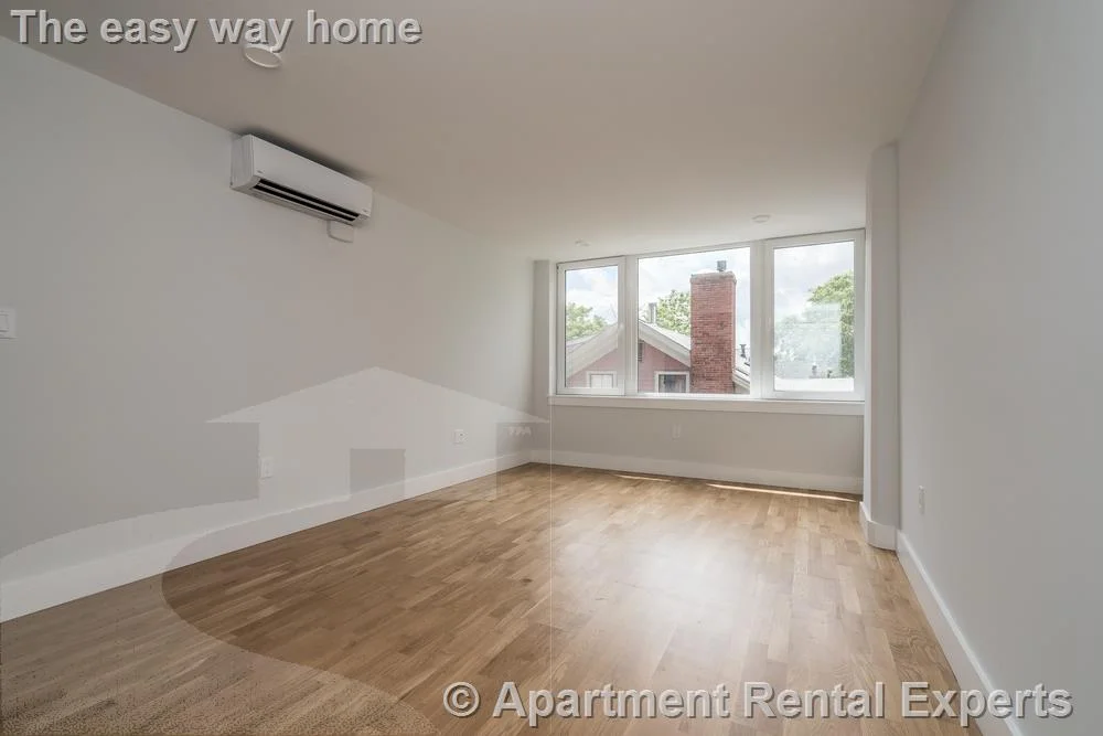 1 bed, 1 bath apartment for rent at 334 Harvard St Unit E3, Harvard Square — photo 5 of 9