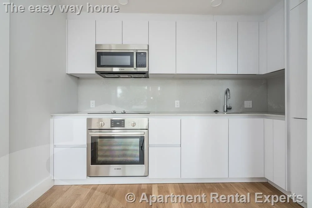 1 bed, 1 bath apartment for rent at 334 Harvard St Unit E3, Harvard Square — photo 7 of 9