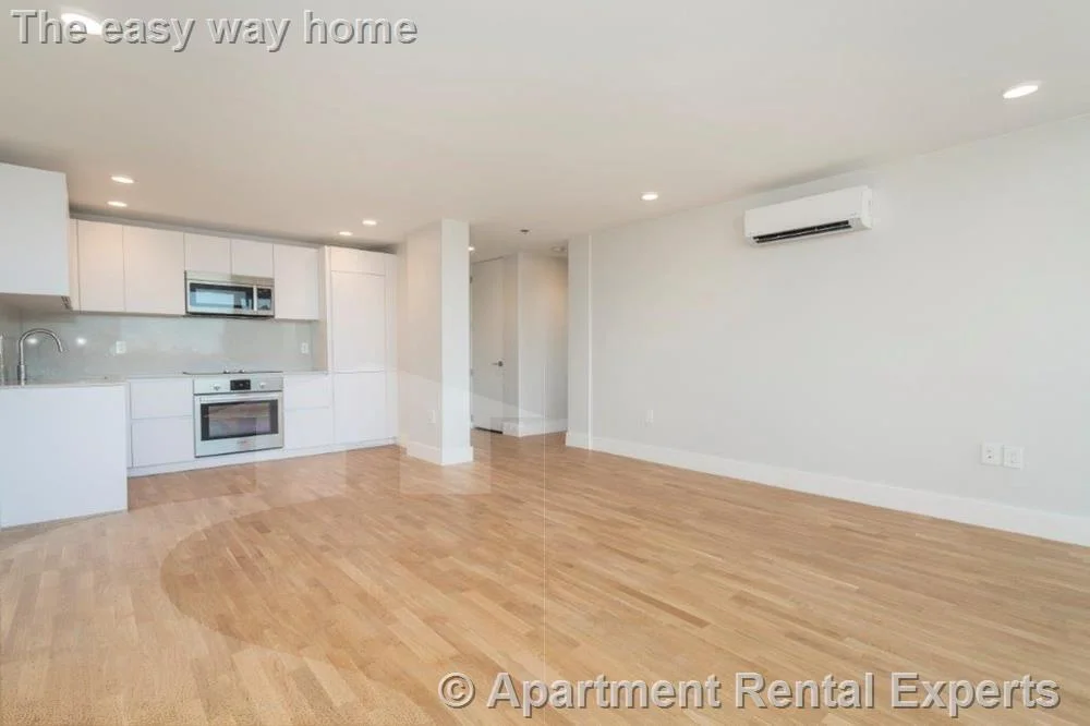 1 bed, 1 bath apartment for rent at 334 Harvard St Unit J2, Harvard Square — photo 7 of 8