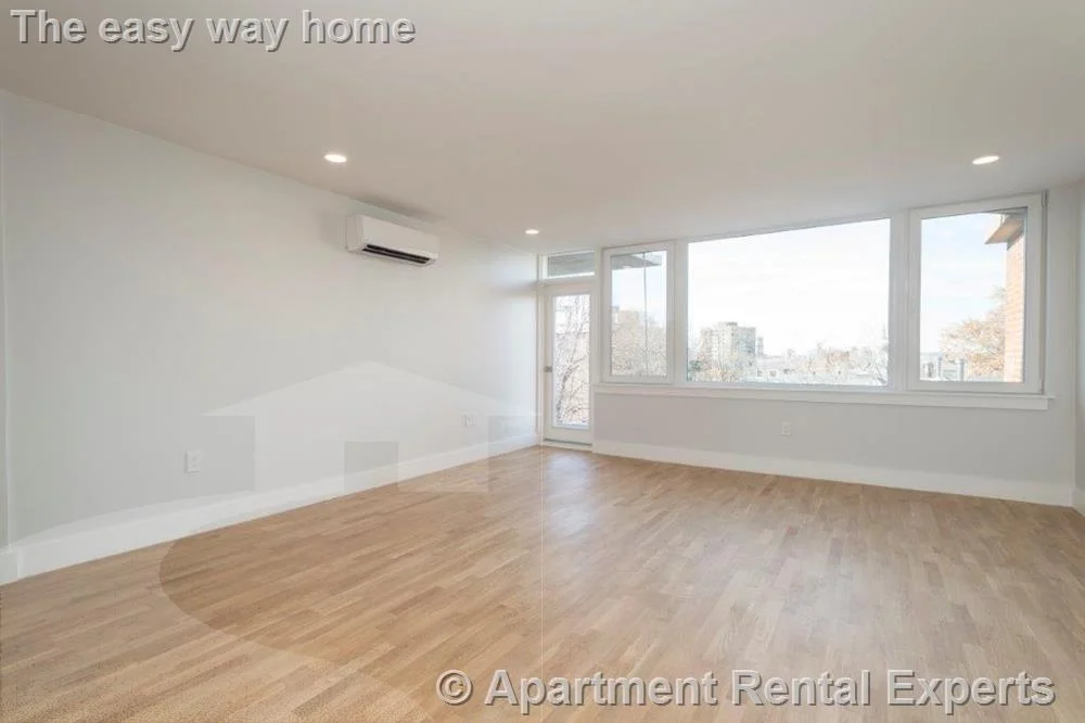 1 bed, 1 bath apartment for rent at 334 Harvard St Unit J2, Harvard Square — photo 5 of 8