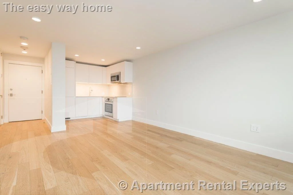 1 bed, 1 bath apartment for rent at 334 Harvard St Unit J6, Harvard Square — photo 1 of 7