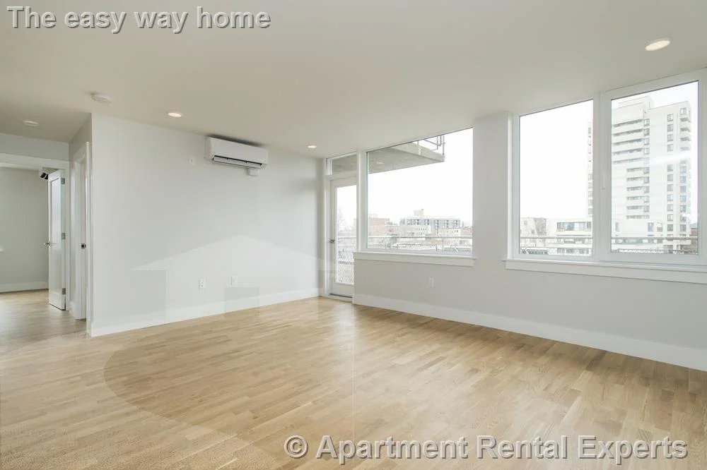 2 bed, 1 bath apartment for rent at 334 Harvard St Unit K7, Harvard Square — photo 2 of 7