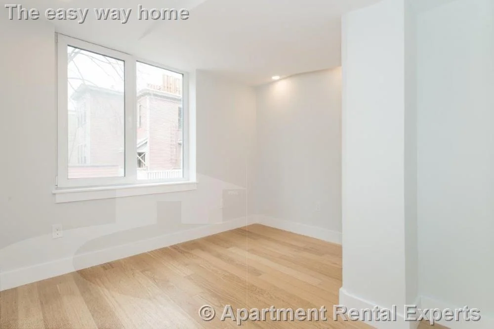 2 bed, 1 bath apartment for rent at 334 Harvard St Unit L2, Harvard Square — photo 9 of 10
