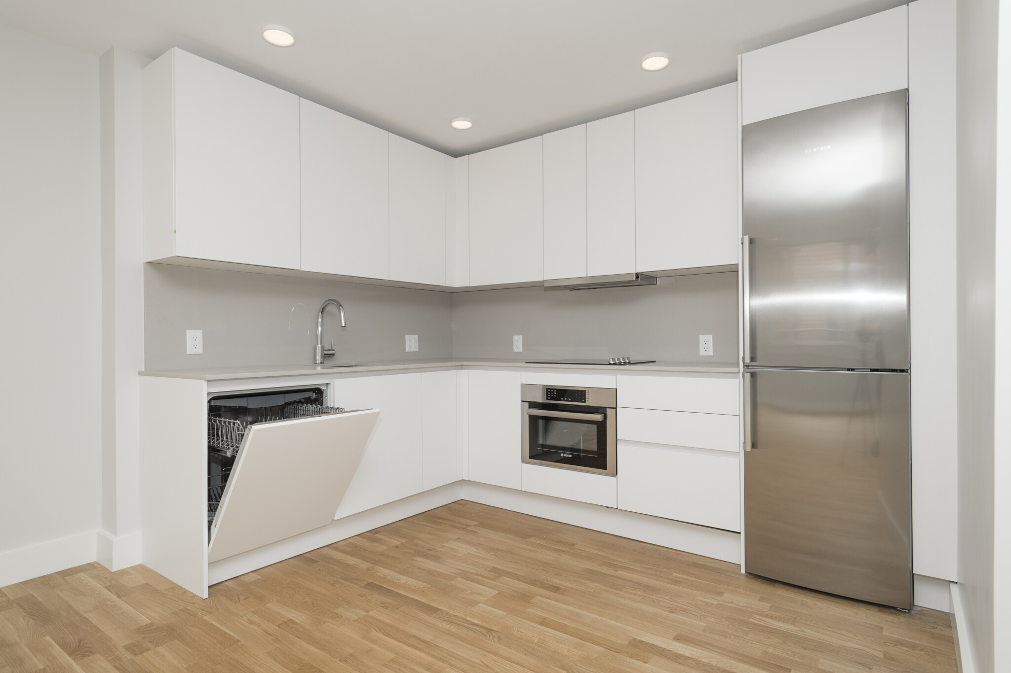 1 bed, 1 bath apartment for rent at 334 Harvard St Unit T2, Mid Cambridge — photo 1 of 16