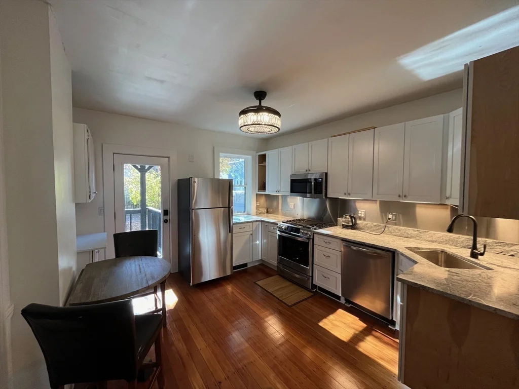 2 bed, 1 bath apartment for rent at 334 Hurley Unit 1, East Cambridge — photo 7 of 20