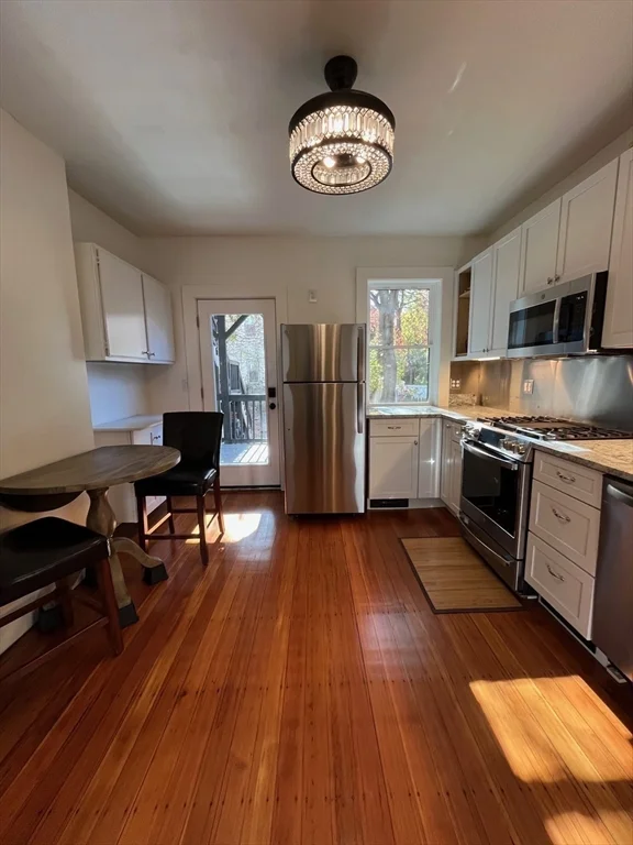 2 bed, 1 bath apartment for rent at 334 Hurley Unit 1, East Cambridge — photo 8 of 20
