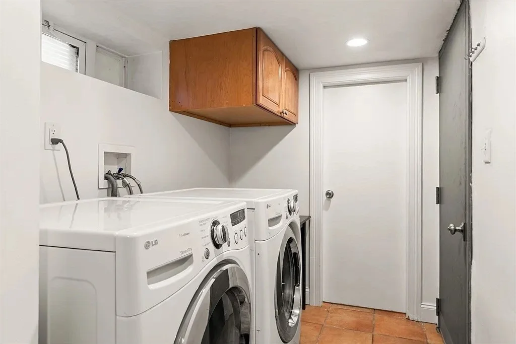 3 bed, 3 bath apartment for rent at 334 Mystic St Rental Unit 334, Arlington — photo 27 of 36