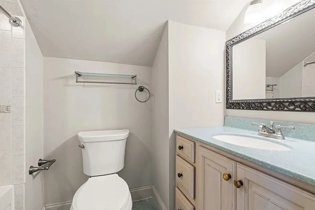 3 bed, 3 bath apartment for rent at 334 Mystic St Rental Unit 334, Arlington — photo 21 of 36