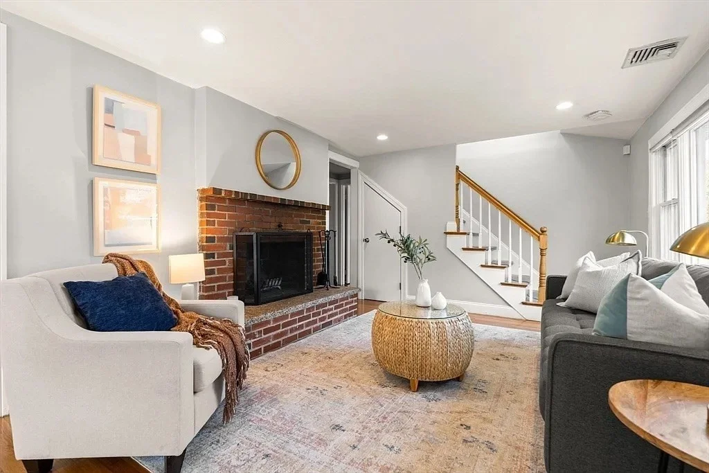 3 bed, 3 bath apartment for rent at 334 Mystic St Rental Unit 334, Arlington