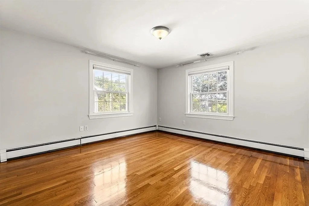 3 bed, 3 bath apartment for rent at 334 Mystic St Rental Unit 334, Arlington — photo 15 of 36