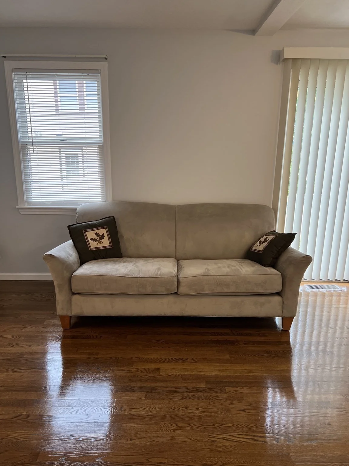 3 bed, 2 bath apartment for rent at 335-337 Linwood Ave Unit 335, Nonantum — photo 15 of 21