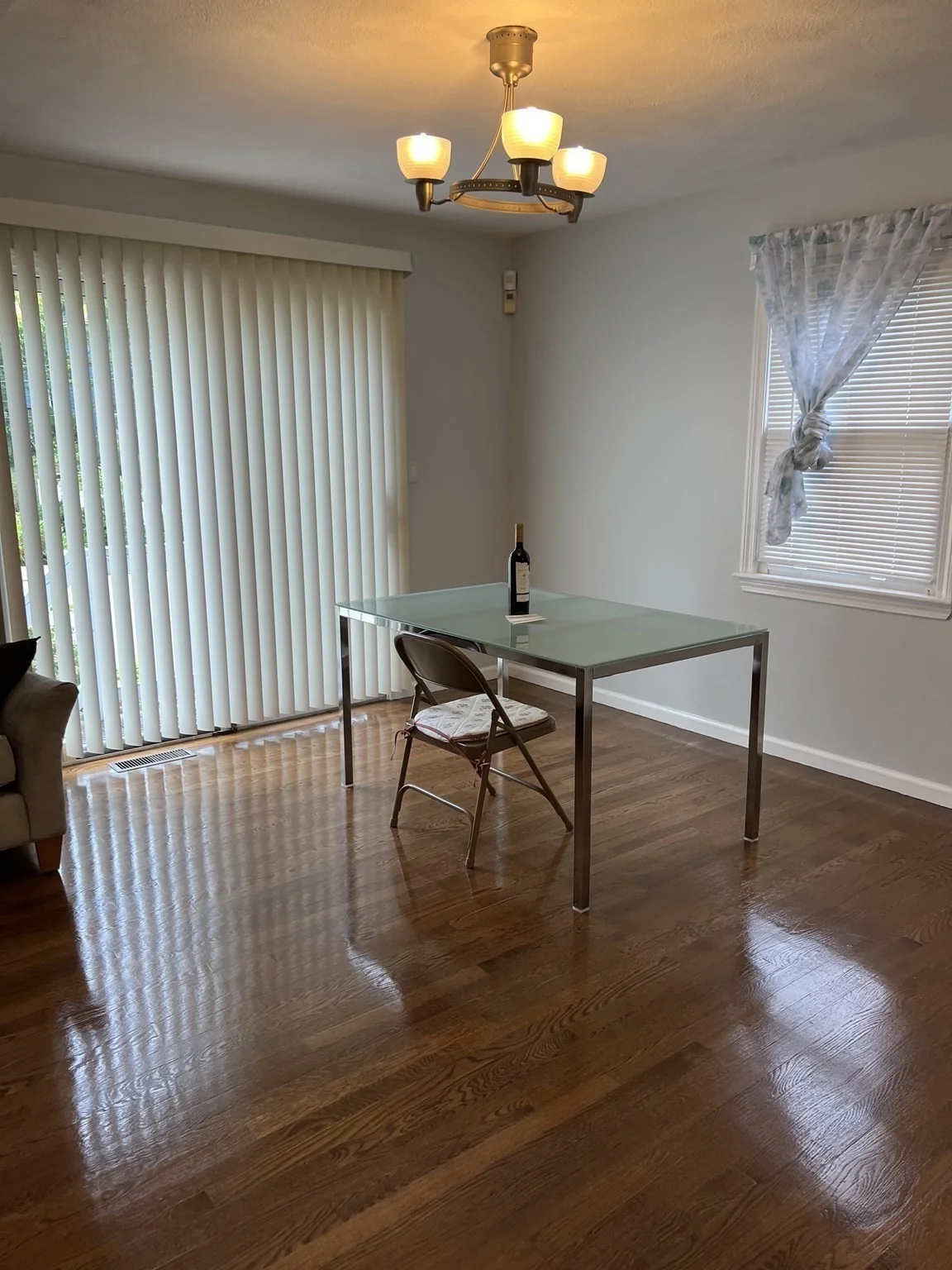 3 bed, 2 bath apartment for rent at 335-337 Linwood Ave Unit 335, Nonantum — photo 13 of 21