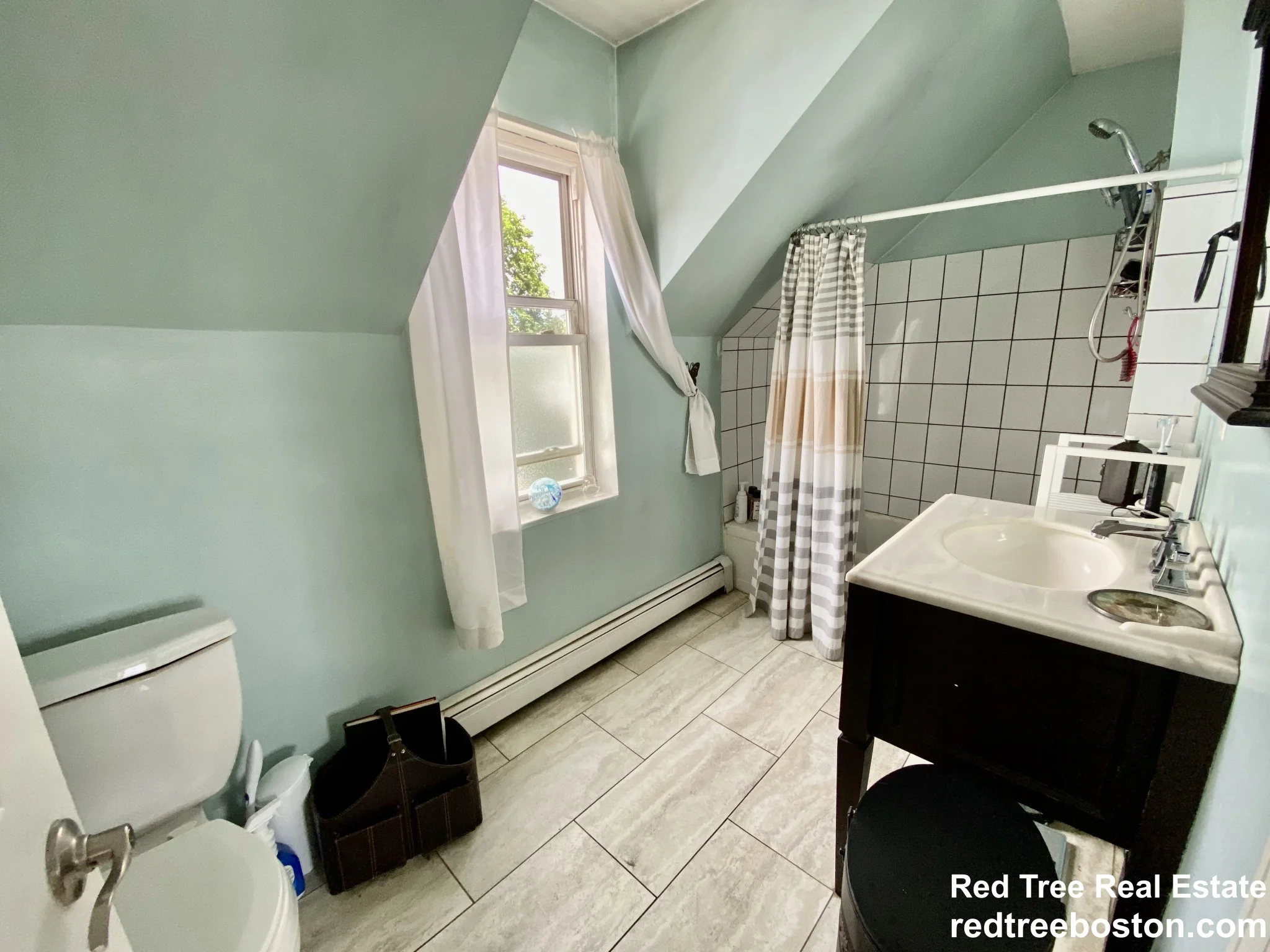 2 bed, 1 bath apartment for rent at 335 Baker St Unit 2, West Roxbury — photo 14 of 24
