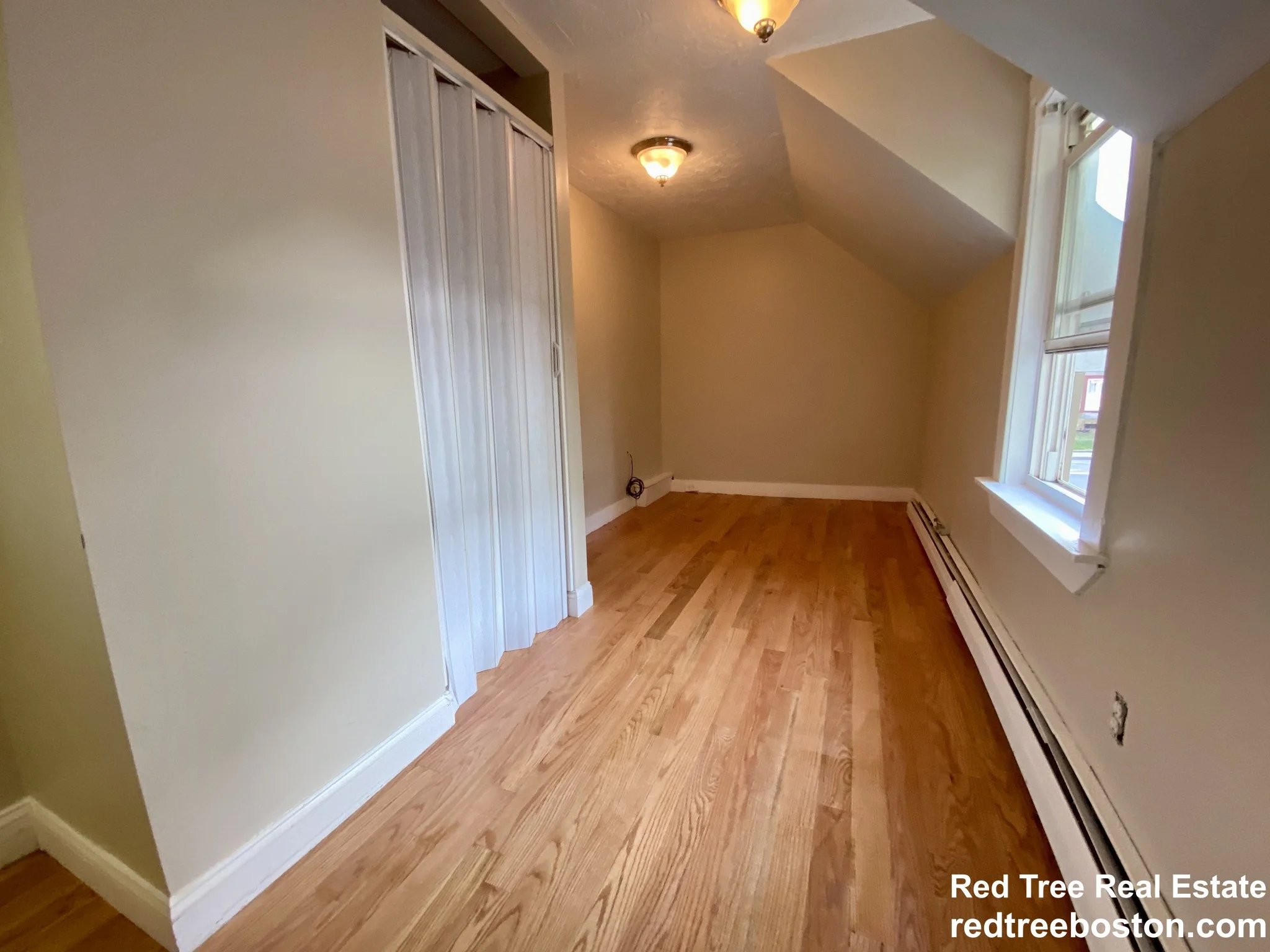2 bed, 1 bath apartment for rent at 335 Baker St Unit 2, West Roxbury — photo 15 of 24