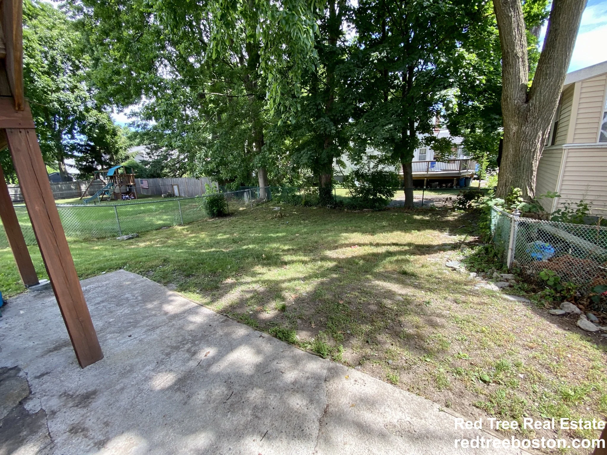 2 bed, 1 bath apartment for rent at 335 Baker St Unit 2, West Roxbury — photo 23 of 24