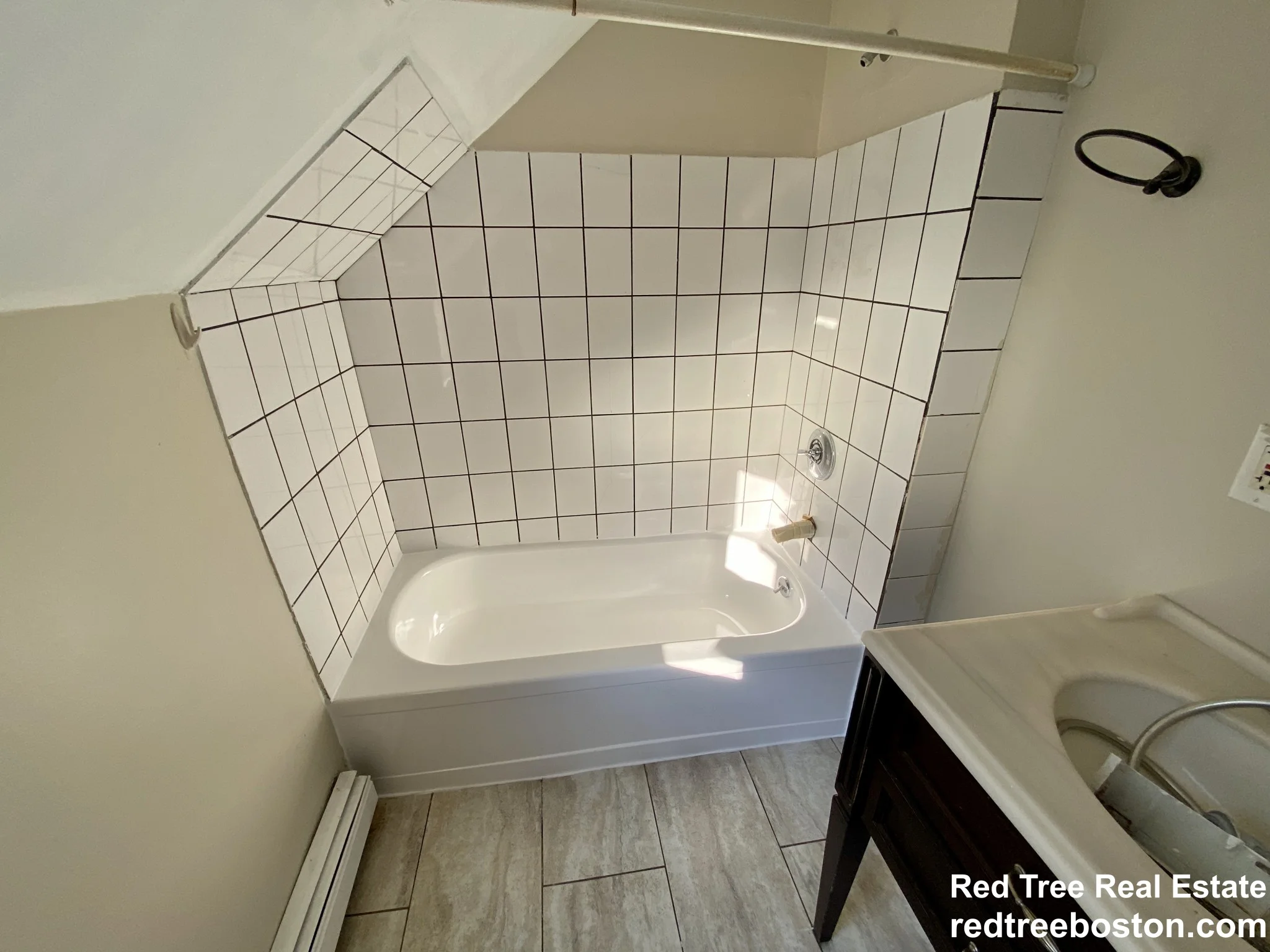2 bed, 1 bath apartment for rent at 335 Baker St Unit 2, West Roxbury — photo 13 of 24