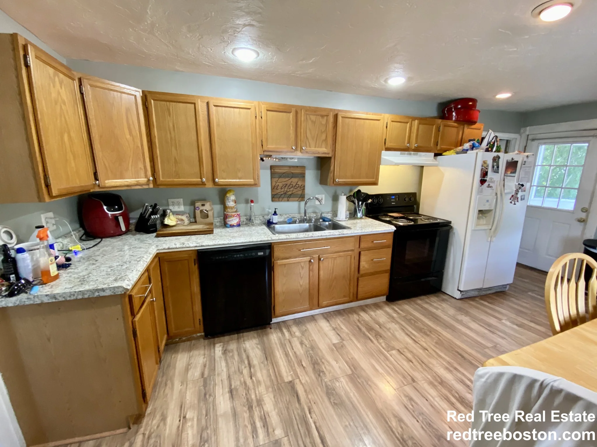 2 bed, 1 bath apartment for rent at 335 Baker St Unit 2, West Roxbury — photo 6 of 24