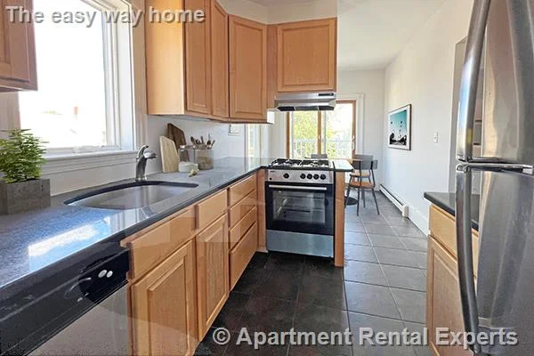 4 bed, 2 bath apartment for rent at 335 Beacon St Unit 3, Porter Square — photo 2 of 12