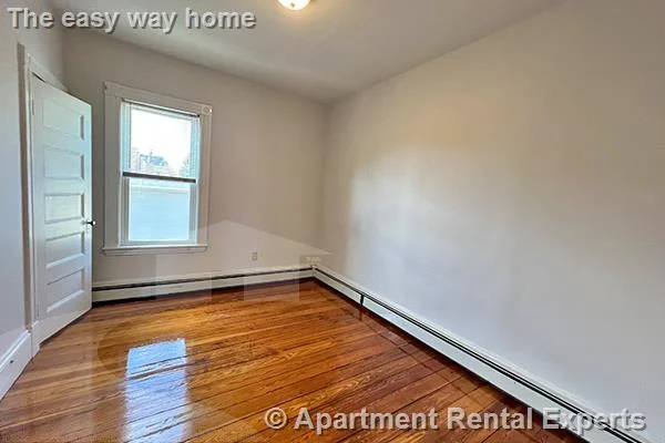 4 bed, 2 bath apartment for rent at 335 Beacon St Unit 3, Porter Square — photo 9 of 12