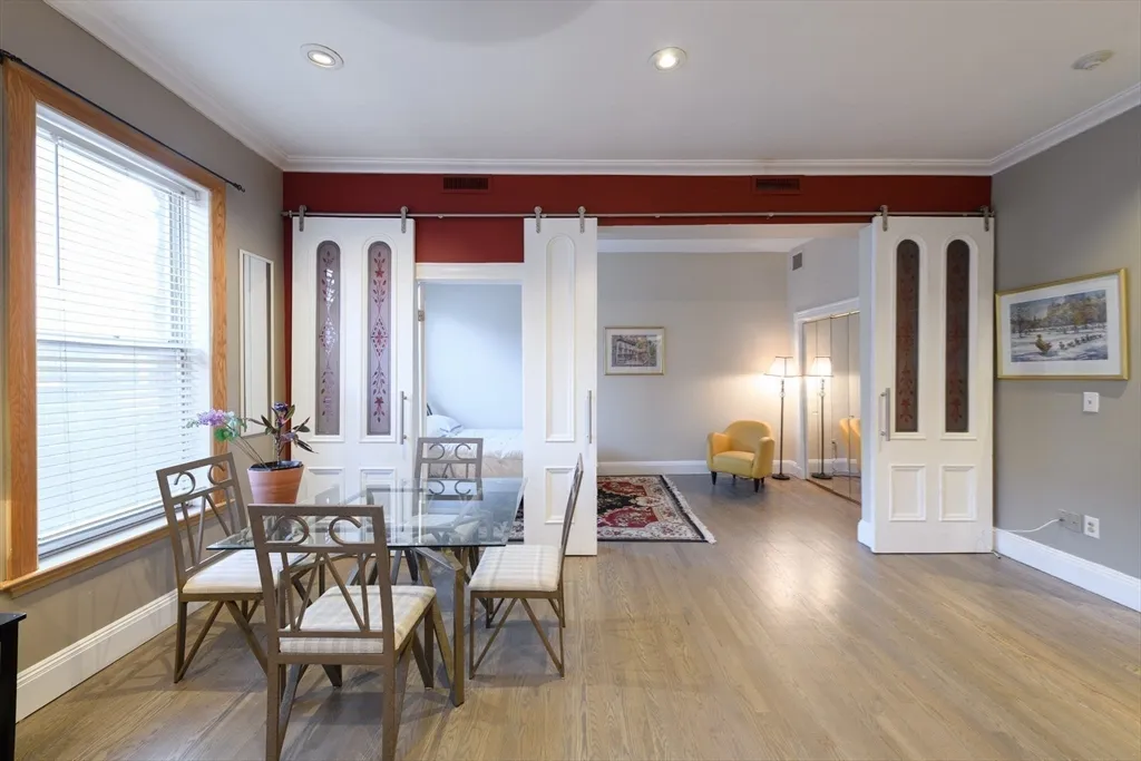 1 bed, 1 bath apartment for rent at 335 Beacon St Unit 7, Back Bay — photo 13 of 17