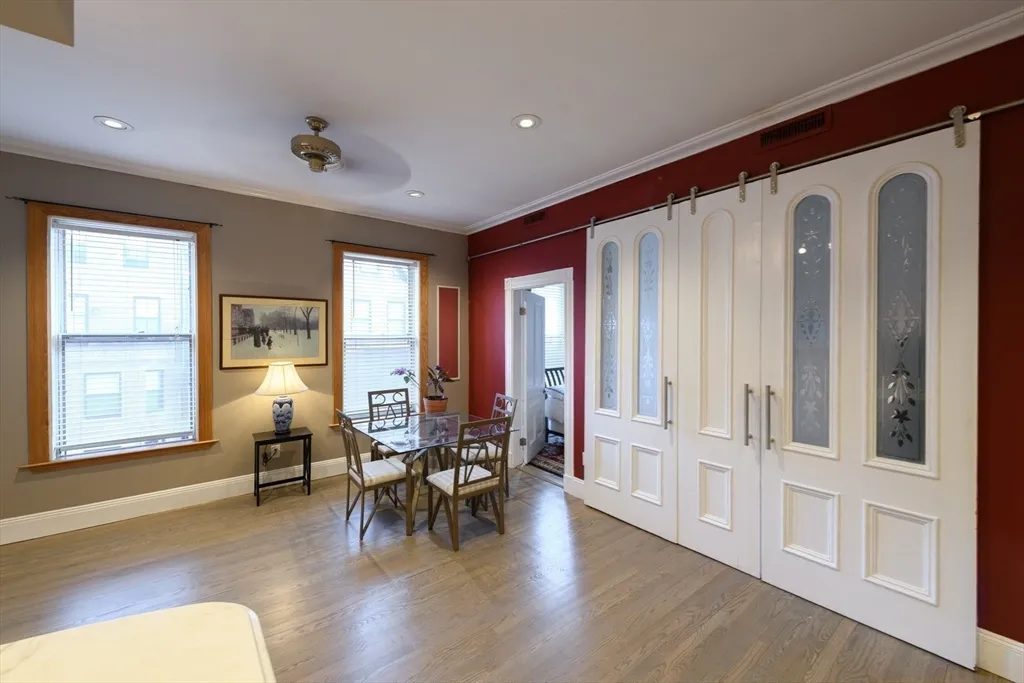 1 bed, 1 bath apartment for rent at 335 Beacon St Unit 7, Back Bay — photo 10 of 17