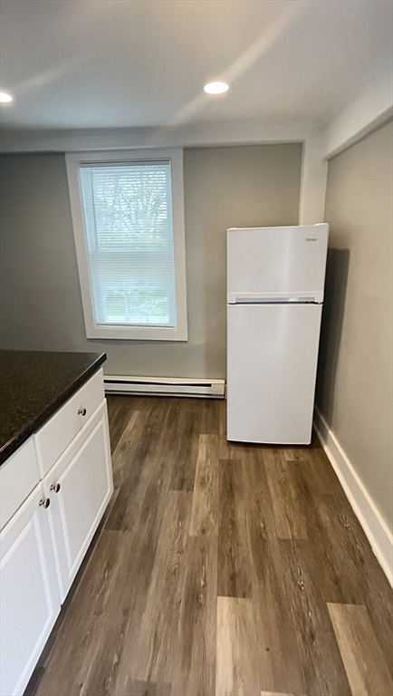 Studio bed, 1 bath apartment for rent at 335 Cabot Unit 1, Beverly — photo 3 of 10
