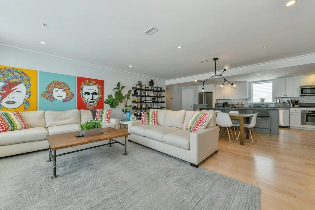 2 bed, 2 bath apartment for rent at 335 West 2nd St Unit 16, South Boston — photo 8 of 17