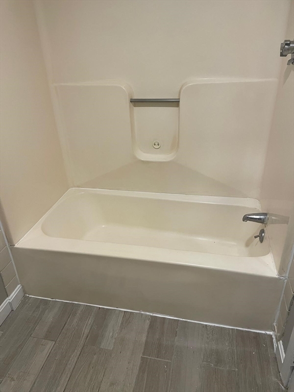 1 bed, 1 bath apartment for rent at 335 Washington St Unit 4, Abington — photo 4 of 15