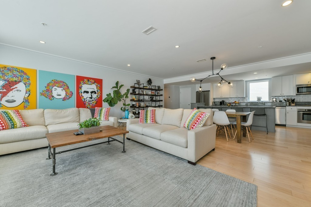 2 bed, 2 bath apartment for rent at 335 West 2nd St Unit 16, South Boston — photo 8 of 17