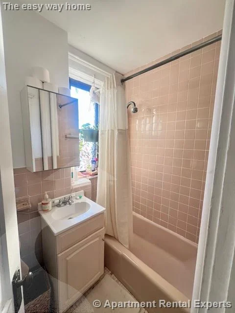 1 bed, 1 bath apartment for rent at 335A Harvard St Unit 15, Harvard Square — photo 6 of 7